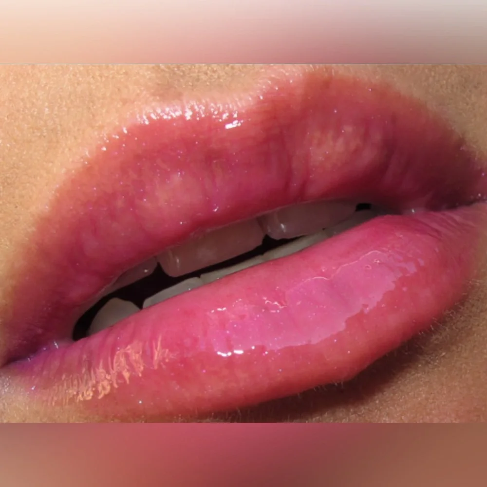 MAC REVENGE IS SWEET LIPGLASS. LIMITED EDITION. NEW IN BOX.